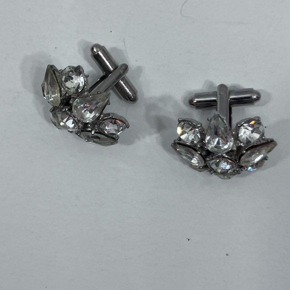 Vintage Rhinestone Cuff Links - Picture 9 of 10